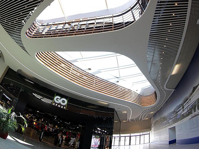Shopping Cote Azur: Polygone Riviera versus CAP 3000  