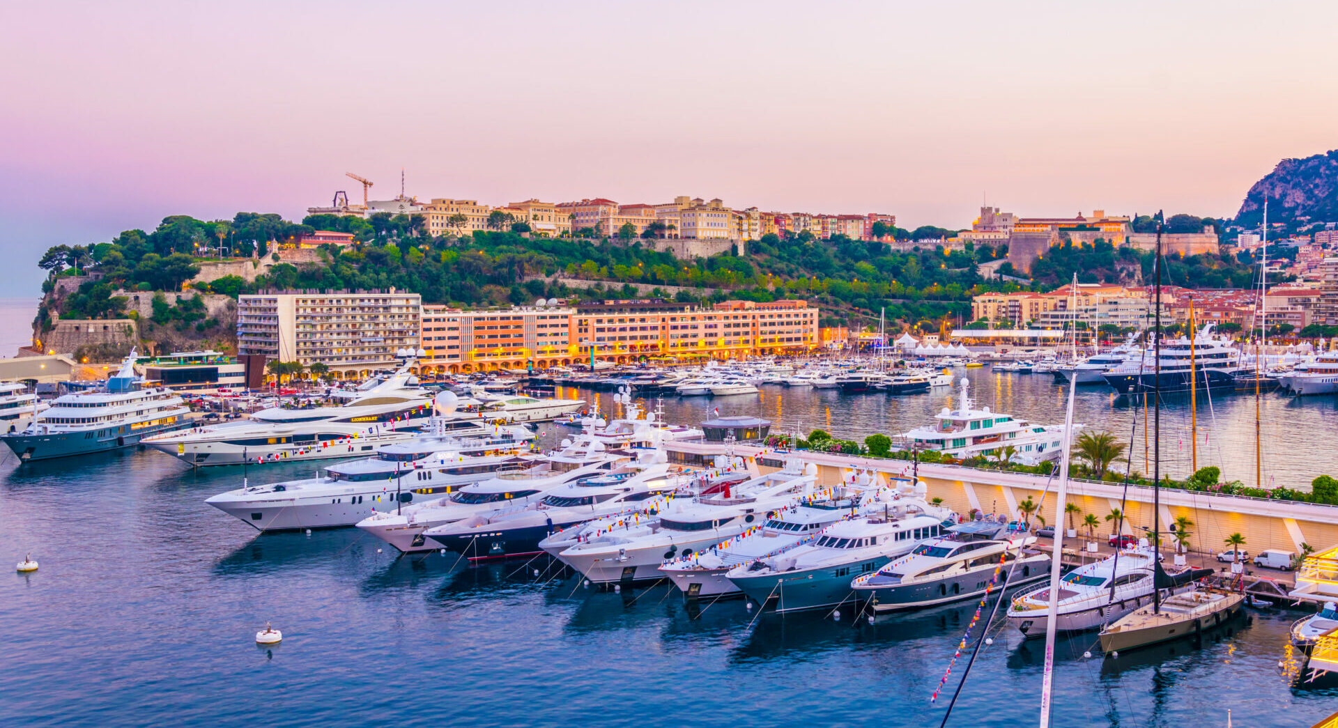Sailing into French Riviera Investments: Yachting and Real Estate