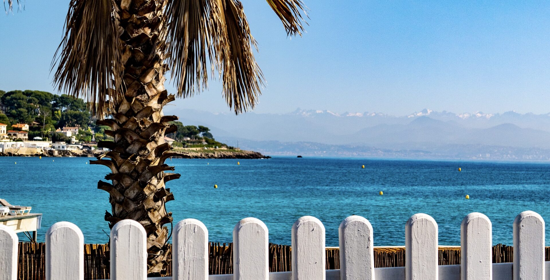 Living on the French Riviera: 5 Benefits for Frequent Travelers