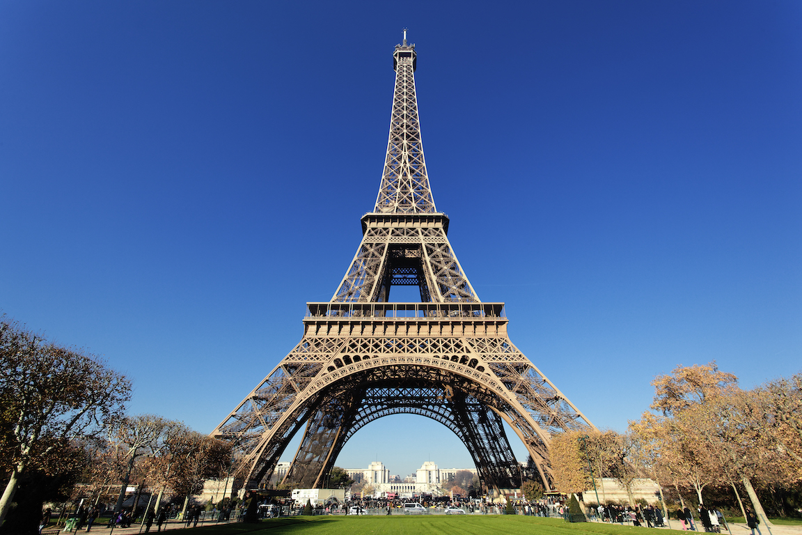 Find the real estate secrets of Paris: off-market Hotel Particulier for sale