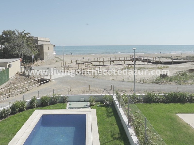 Unique property for sale on beachfront Alcossebre
