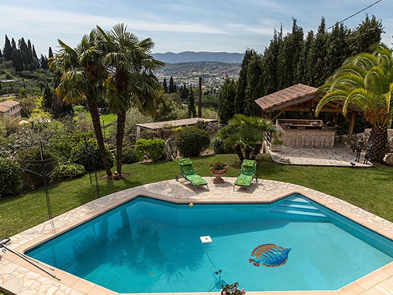 Perfect Provencal villa with pool, at 15 minutes from Cannes Croisette