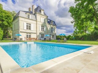 castle for sale in Bergerac
