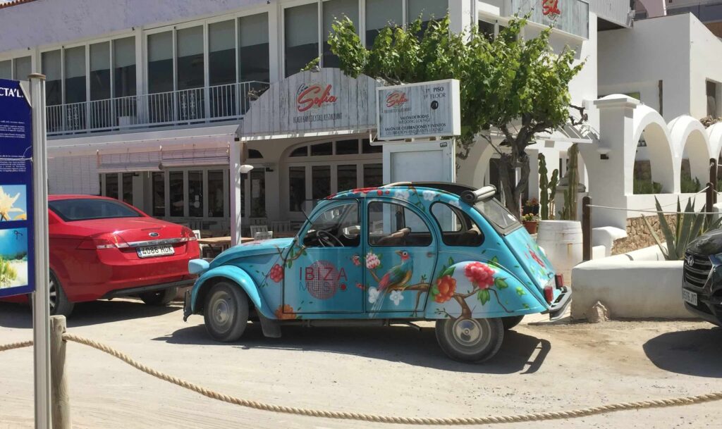 Ibiza: unique opportunity to buy beachfront apartment Cala Vadella