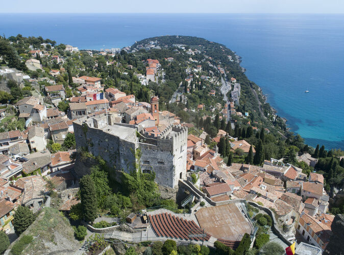 Roquebrune Cap Martin Villa and apartment for sale 
