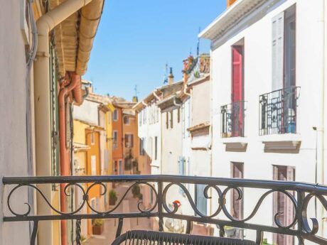 Renovated Designer Townhouse in the Heart of Fréjus for sale
