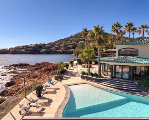 Auction Waterfront property Saint Raphael