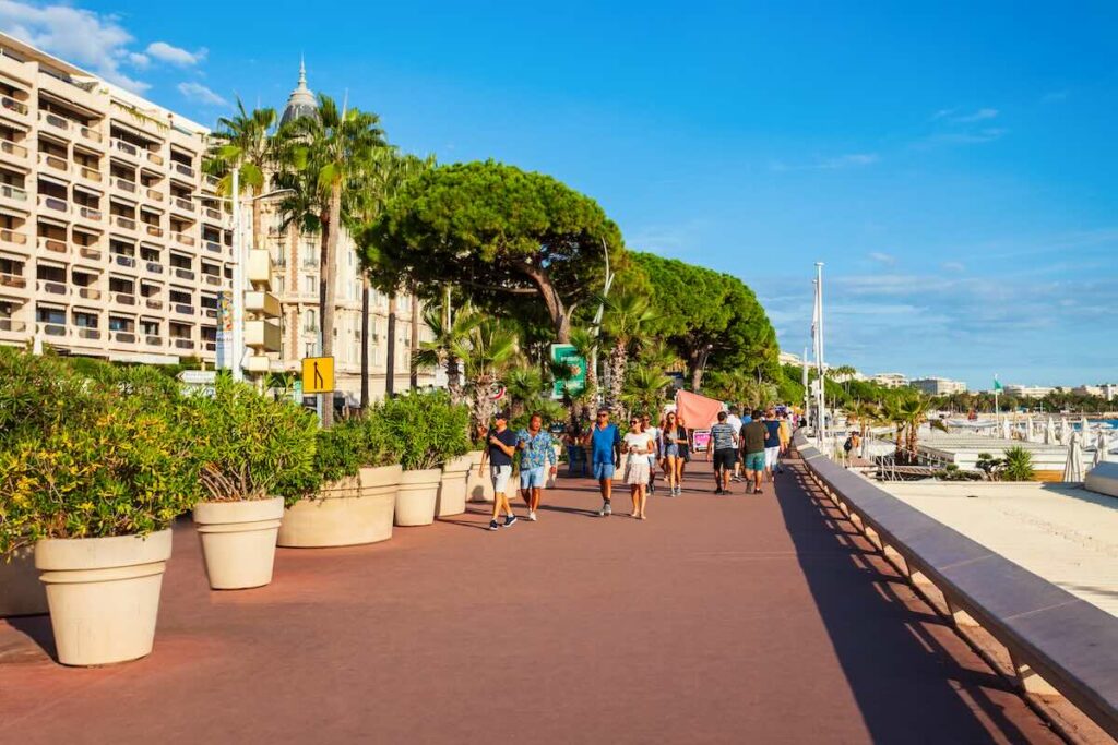 Real Estate Prices in Cannes Stabilizing