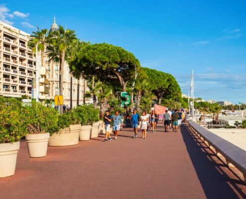 Real Estate Prices in Cannes Stabilizing